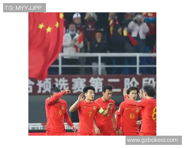 反向解读中国足球明星的成长历程与成就背后的故事